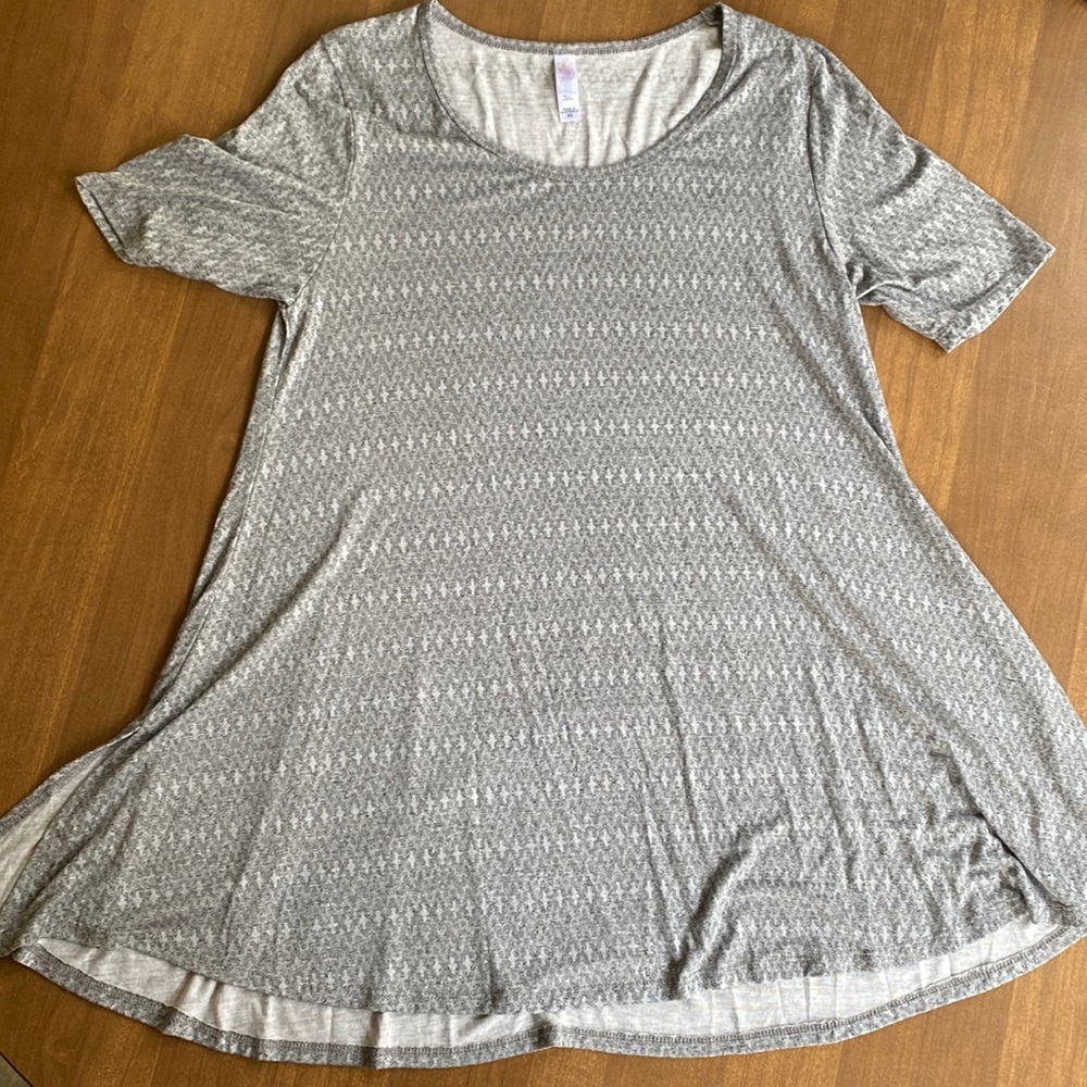 New Without Tags LuLaRoe Top. Size XS